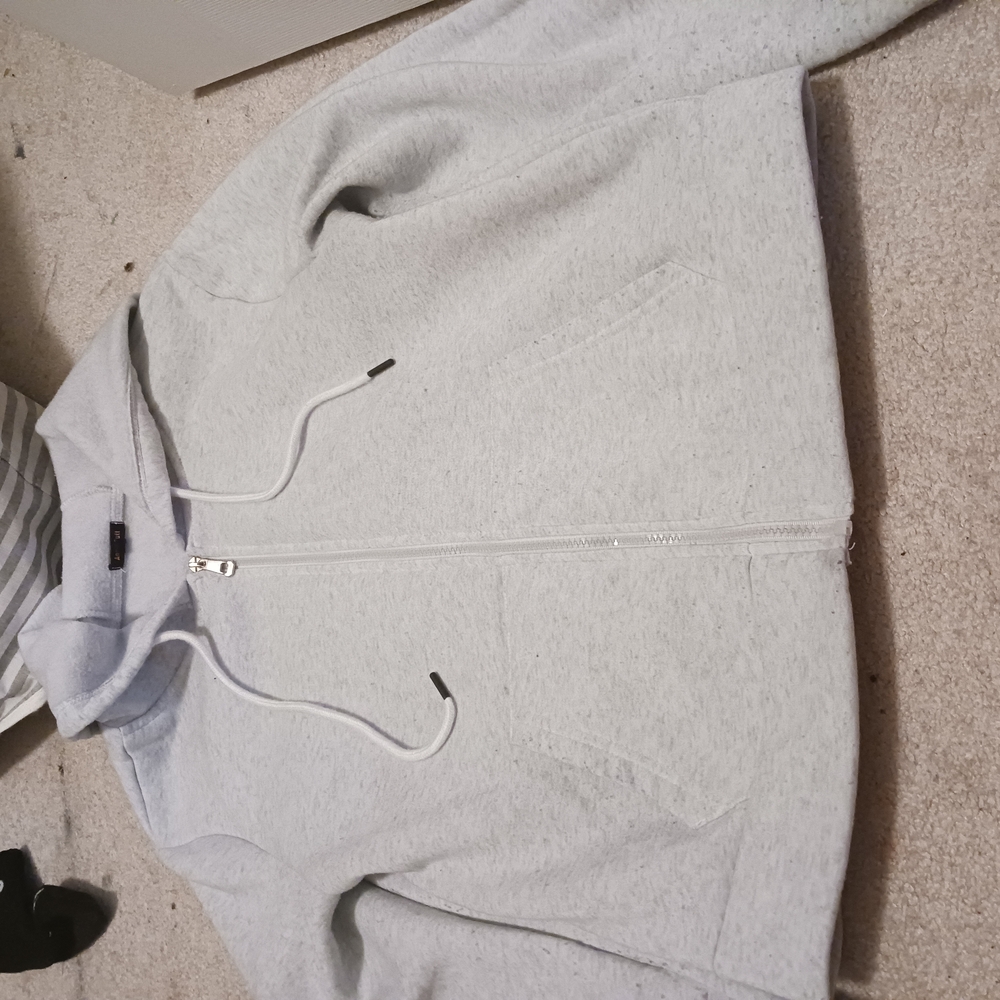 Basic White Jacket - Picture 2 of 3